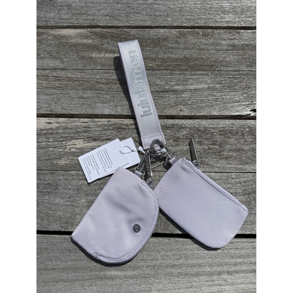 Lululemon Dual Pouch Wristlet Faint Lavender purple  NWT‎